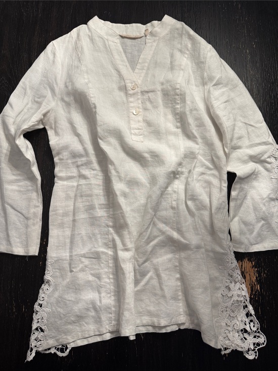 Soft Surroundings Tops - Soft Surroundings White Linen Button-Front Tunic with Lace Insets